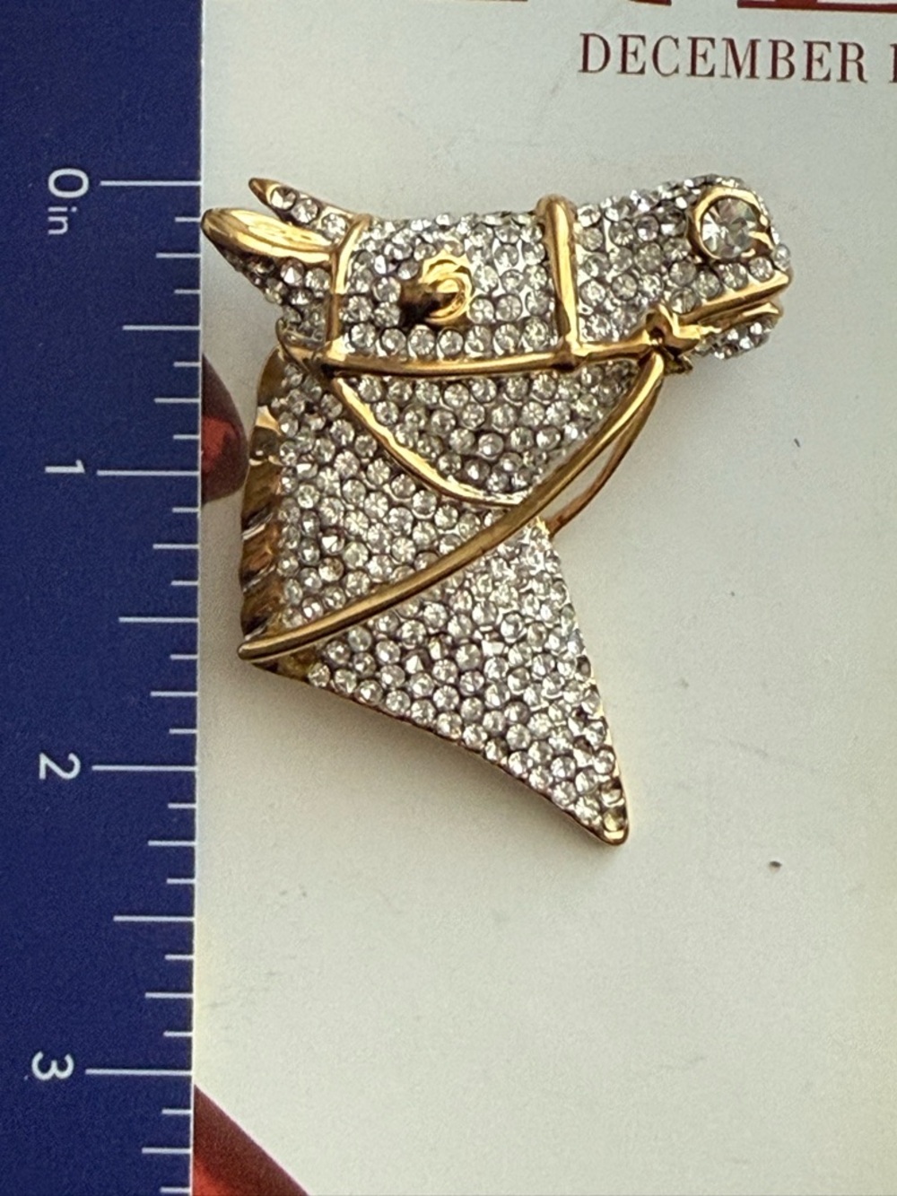 Gold and Clear Crystal Horse Head Brooch - Unbranded - Picture 5 of 6